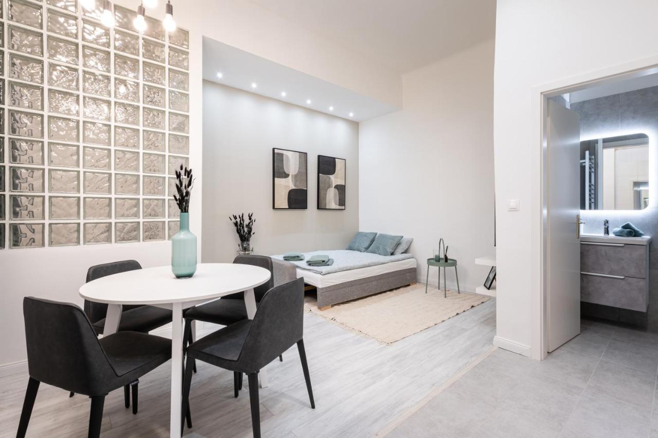Kl31 - Urban Escape - Prime Location - Klauzal Square By Bqa Apartment Budapest Phòng bức ảnh