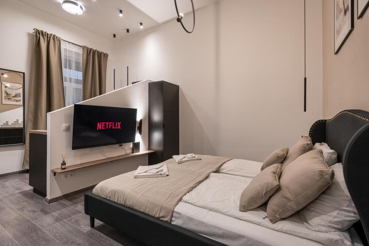 Kl31 - Urban Escape - Prime Location - Klauzal Square By Bqa Apartment Budapest Ngoại thất bức ảnh
