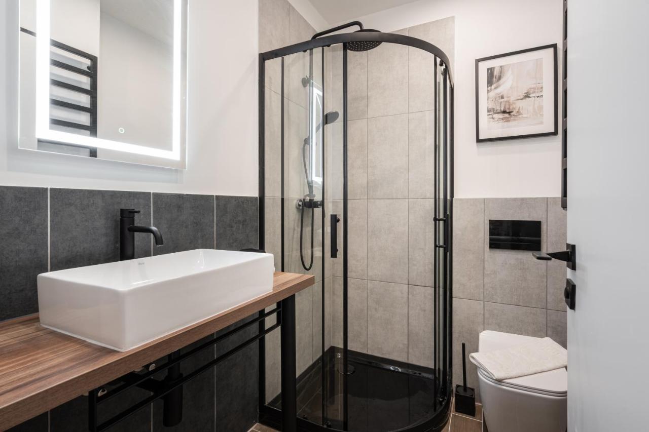 Kl31 - Urban Escape - Prime Location - Klauzal Square By Bqa Apartment Budapest Ngoại thất bức ảnh