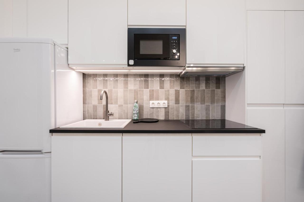 Kl31 - Urban Escape - Prime Location - Klauzal Square By Bqa Apartment Budapest Ngoại thất bức ảnh