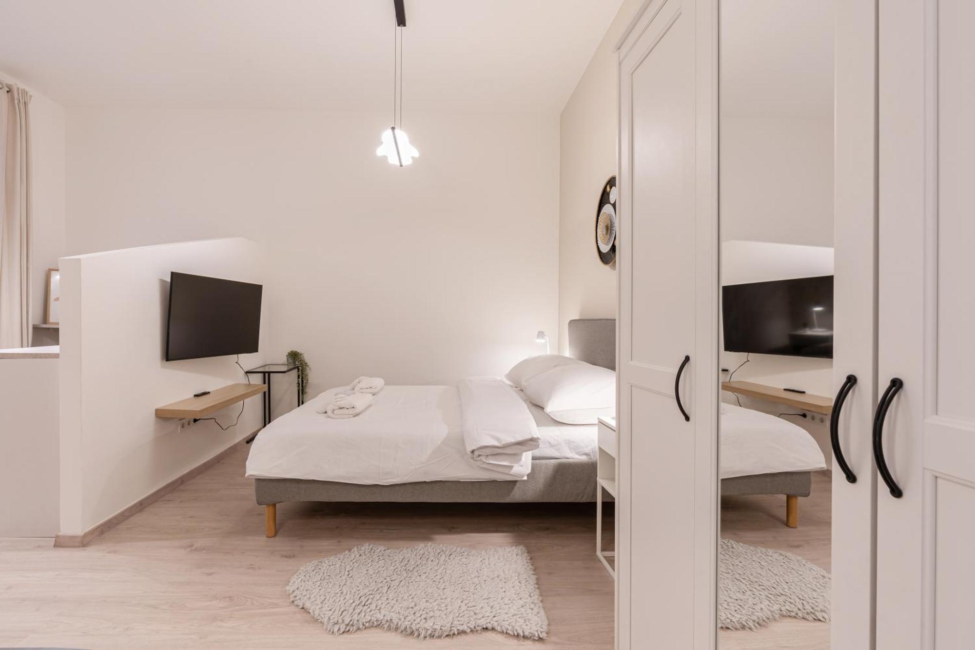 Kl31 - Urban Escape - Prime Location - Klauzal Square By Bqa Apartment Budapest Ngoại thất bức ảnh